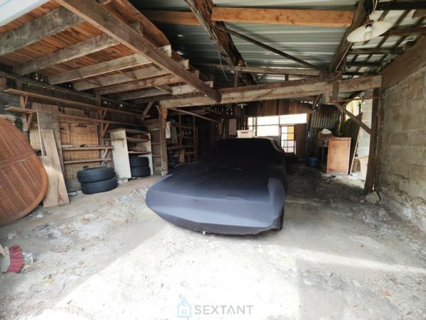 Maison de 112 m² avec dépendances, à 2 pasdu centre ville de Lisieux