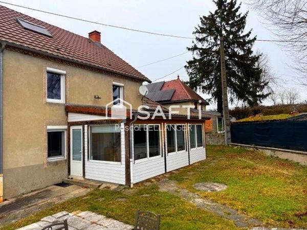 Découvrez cette charmante maison de 6 pièces à Servant (habitable de suite), offrant une surface habitable de 132 m² sur un vaste terrain de 2930m²