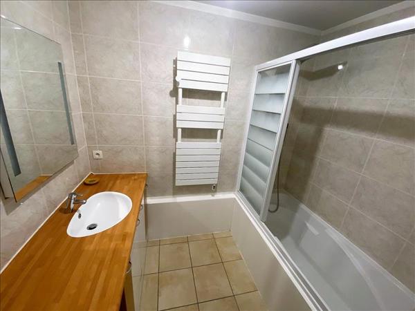 Appartement à louer |  FROUZINS |  2 pièces | 45 m²