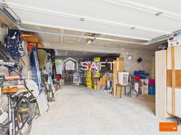 Superbe maison familiale rénovée  136 m²  Terrain 606 m²  Mayenne  SANS TRAVAUX