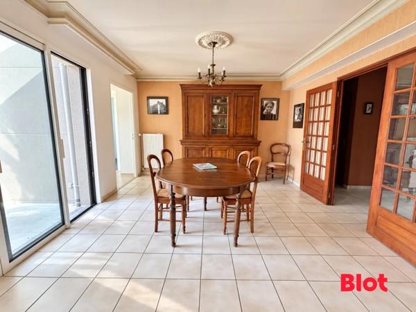 Maison 5 pièce(s)