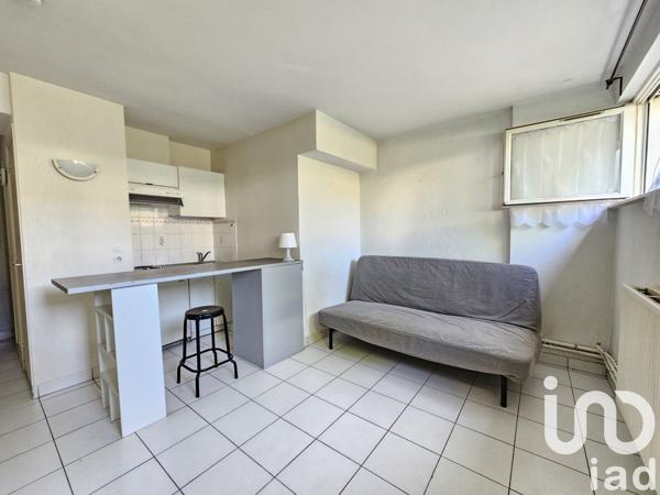Studio 1 pièce de 19 m² à Saint-Nom-la-Bretèche (78860)