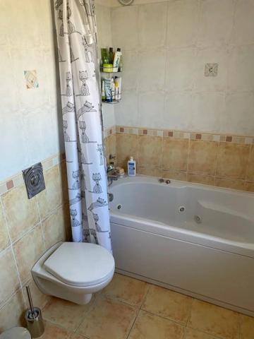 Location                                                      Maison
                        
                     4 pièces                      88 m2                     à Cagnes-sur-Mer