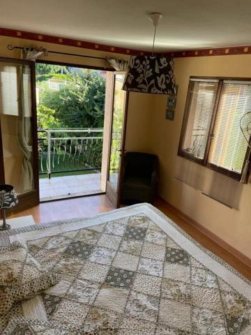 Location                                                      Maison
                        
                     4 pièces                      88 m2                     à Cagnes-sur-Mer