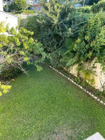 Location                                                      Maison
                        
                     4 pièces                      88 m2                     à Cagnes-sur-Mer