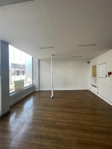 REF 12387-  6 RUE PIERRET - LOCAL COMMERCIAL