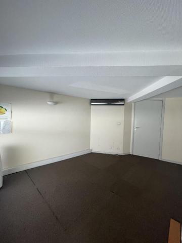 REF 12387-  6 RUE PIERRET - LOCAL COMMERCIAL