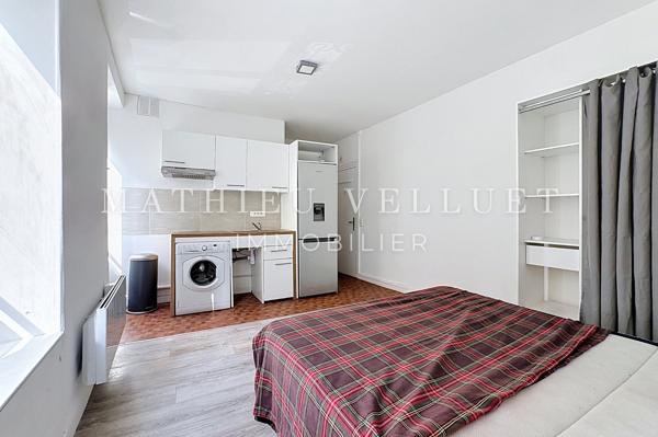 Quartier Jules-Joffrin, Rue Marcadet : Studio 19.40m2 carrez situé au 1er étage, exposé Sud