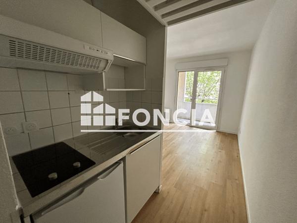 Location Studio 18.24 m² - 26 RUE ROUSTAING Talence 33400