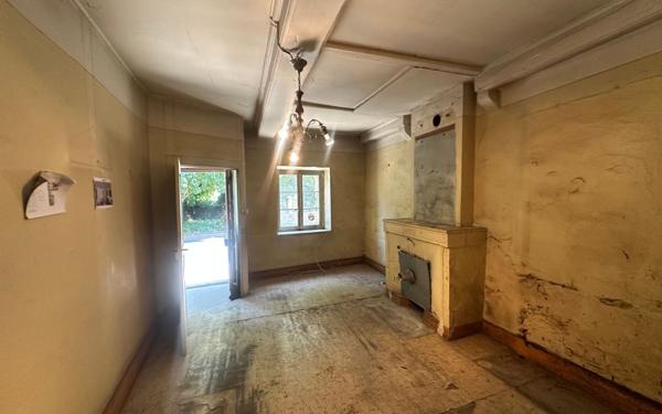 Appartement à vendre    2 pièces • 60 m2 Couzon-au-Mont-d'Or