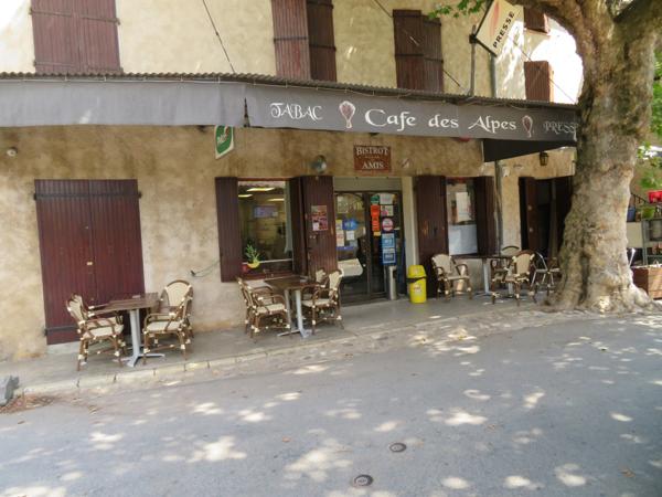 Fonds de commerce à vendre BAR/TABAC/PMU et EPICERIE à ROUMOULES (04)
