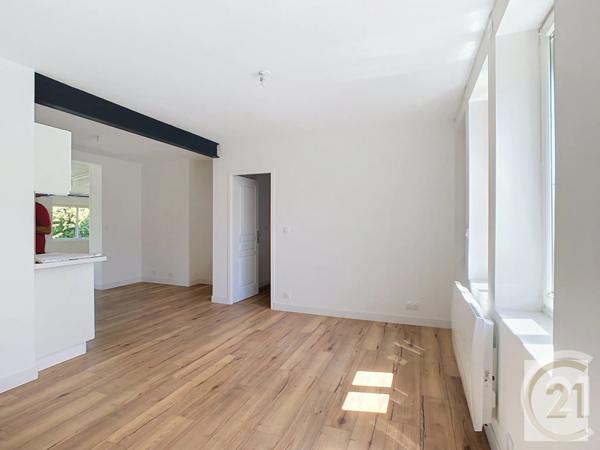 Maison à vendre  5 pièces - 77,55 m 2   STE LUCE SUR LOIRE  - 44