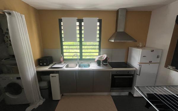 Appartement à vendre    3 pièces •  Cayenne