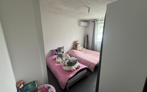 Appartement à vendre    3 pièces •  Cayenne