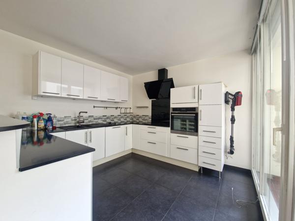 Appartement 4 pièces - 97 m² Exclusivité efficity