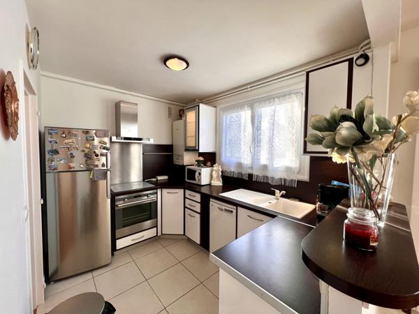 Bondy (93140) 2 Pièces avec parking et cave proche RER