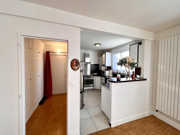 Bondy (93140) 2 Pièces avec parking et cave proche RER