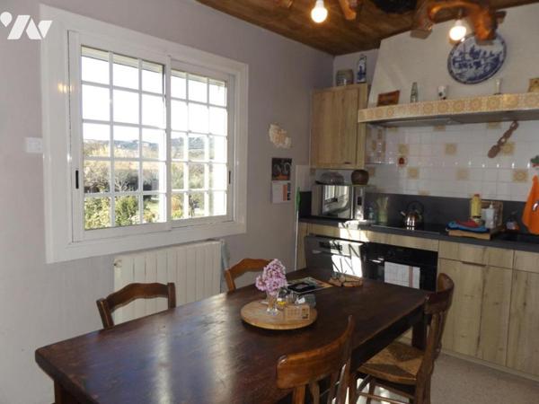 Grande villa sur 1400 m² de jardin avec piscine