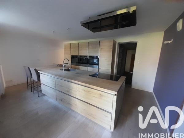 Maison à vendre 6 pièces 320 m² Séreilhac