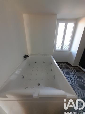 Maison à vendre 6 pièces 320 m² Séreilhac