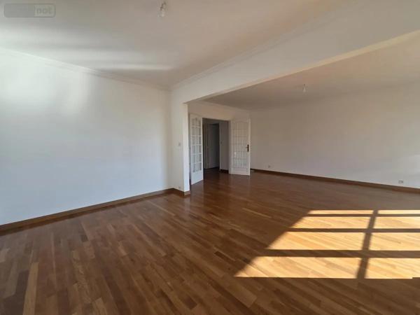 Location - Appartement Reims 51100 4 pièces 86 m 2
