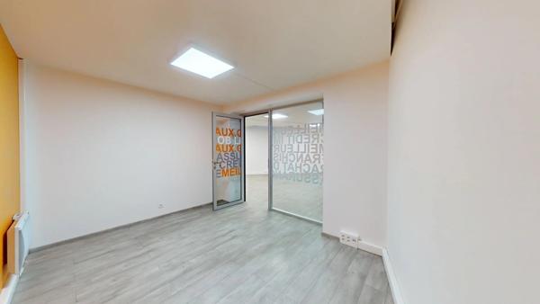 Location Local commercial à Chartres