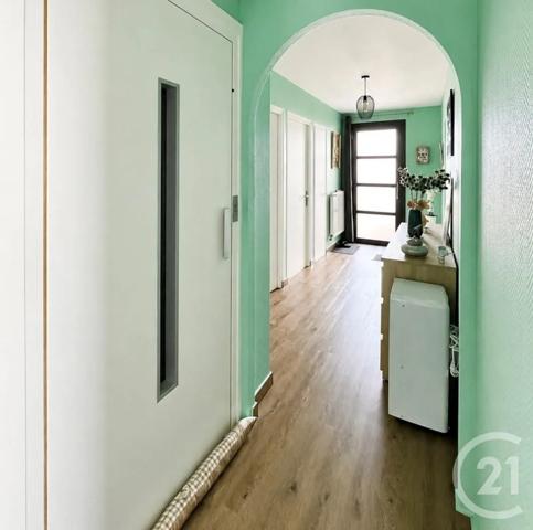 Maison à vendre  6 pièces - 147,35 m 2   ST HILAIRE DE RIEZ  - 85