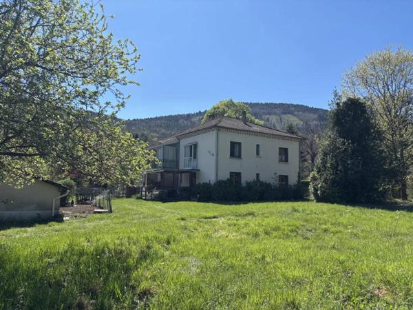 Maison à vendre à Montpezat-sous-Bauzon (07560)