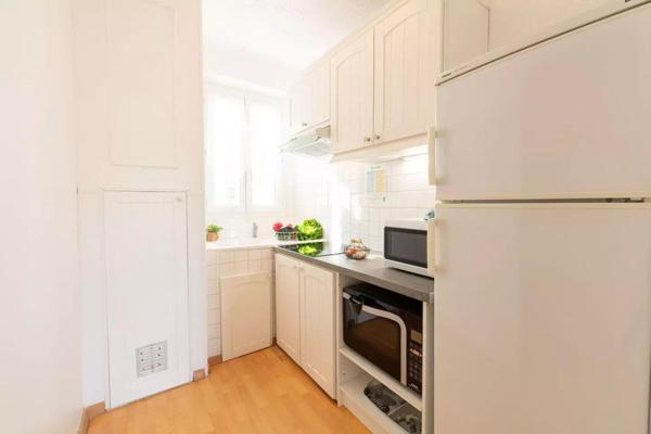 Maison à HYERES, 83400 - 8 pièces 120m²