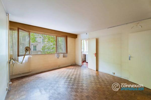Studio lumineux à rénover