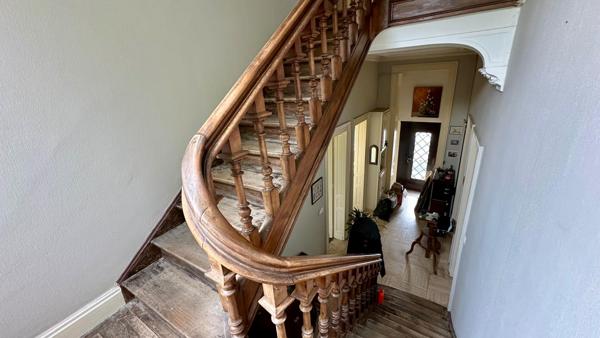 CROIX CENTRE – Maison individuelle 189 m² – 5 chambres – Jardin – Garage