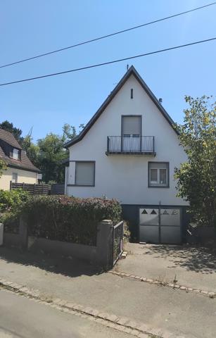 Maison avec magnifique terrain rare