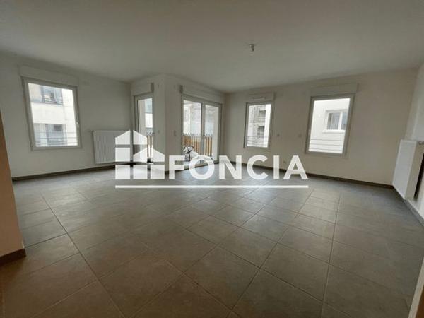 Location Appartement 3 pièces 71.7 m² - ECHO - BAT H204 - 19 ALLEE ALBERT JACQUARD Lagord 17140