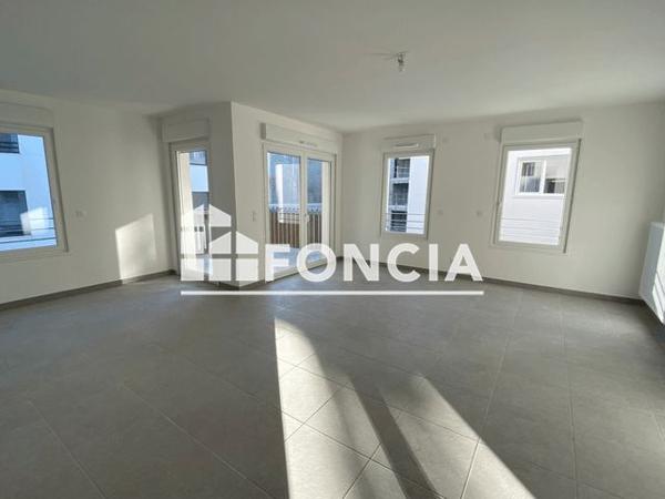 Location Appartement 3 pièces 71.7 m² - ECHO - BAT H204 - 19 ALLEE ALBERT JACQUARD Lagord 17140