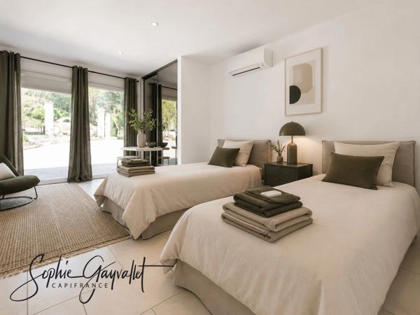 Villa d’exception au cœur du Golf International de Pont Royal - Vente à Terme Libre
