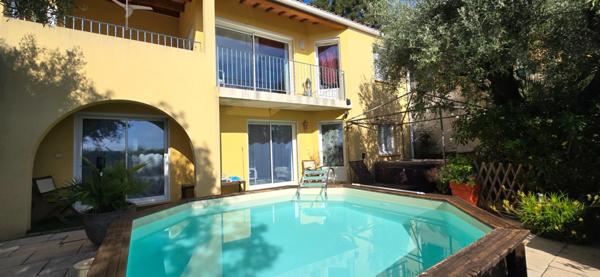 Maison à vendre 5 pièces LA FARLEDE (83)+garage double.