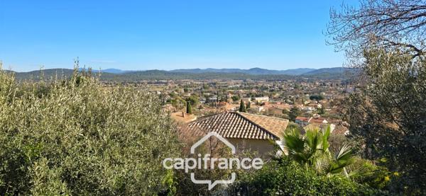 Maison à vendre 5 pièces LA FARLEDE (83)+garage double.