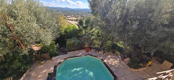 Maison à vendre 5 pièces LA FARLEDE (83)+garage double.