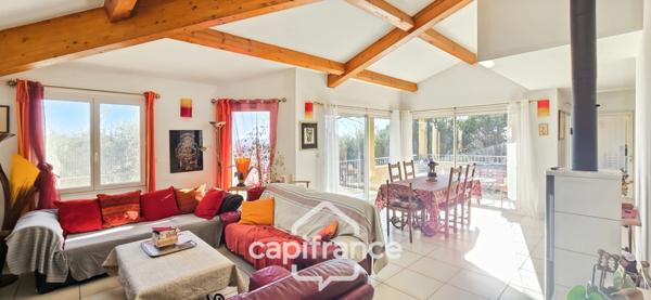 Maison à vendre 5 pièces LA FARLEDE (83)+garage double.