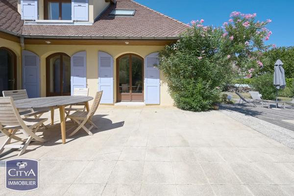 Maison à vendre 7 pièces 202.8m² Saint-Marcellin (38160)