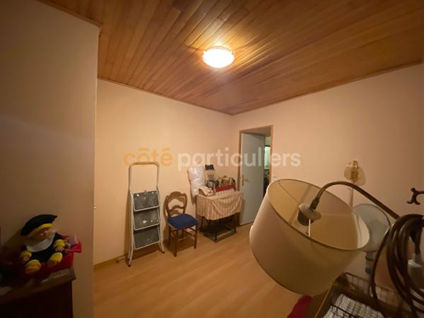 Vente
                Maison101,11 m² - 5 Pièces -
                    LEZOUX (63190)
