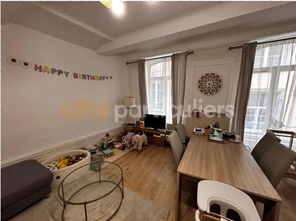 Location
                Appartement76,95 m² - 3 Pièces -
                    CLERMONT FERRAND (63000)