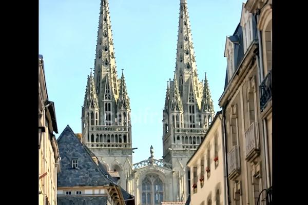 Fonds de commerce Pizzeria - Forte visibilité - Axe à fort flux de véhicules à proximité du centre-ville Quimper(29)