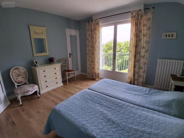 Maison à vendre à Bagnoles-de-l'Orne-Normandie dans l'Orne (61140), ref : 61049-1059