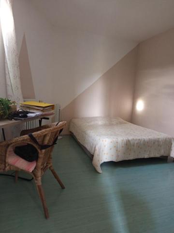 Maison de village 101m², 3 chambres avec jardin arboré Malataverne 159 000HAI