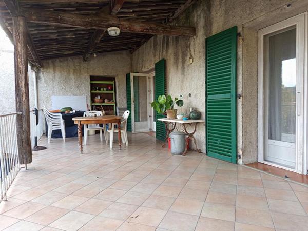 Maison de village 101m², 3 chambres avec jardin arboré Malataverne 159 000HAI