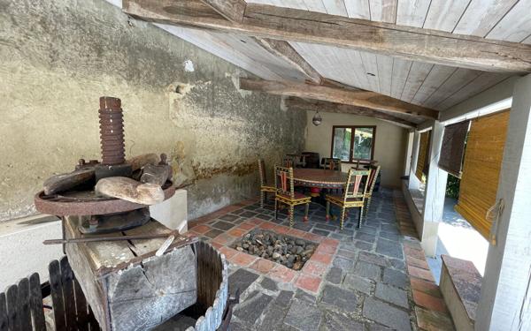 Maison à vendre    6 pièces • 260 m2 Poyanne