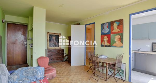 À vendre Studio 31 m² - Paris 75014