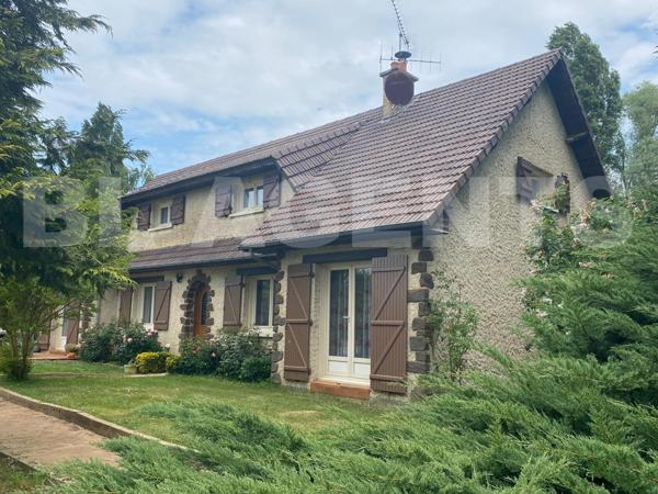 Pavillon 5 chambres – 172 m² – Terrain 2 650 m² 