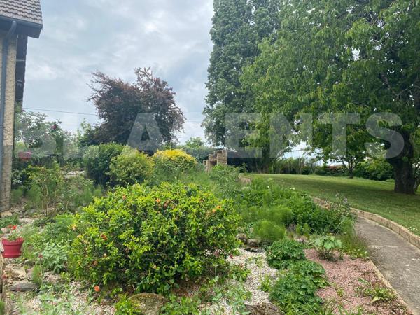 Pavillon 5 chambres – 172 m² – Terrain 2 650 m² 